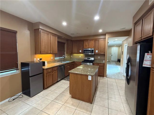 25998 Lugo, Loma Linda, CA 92354
