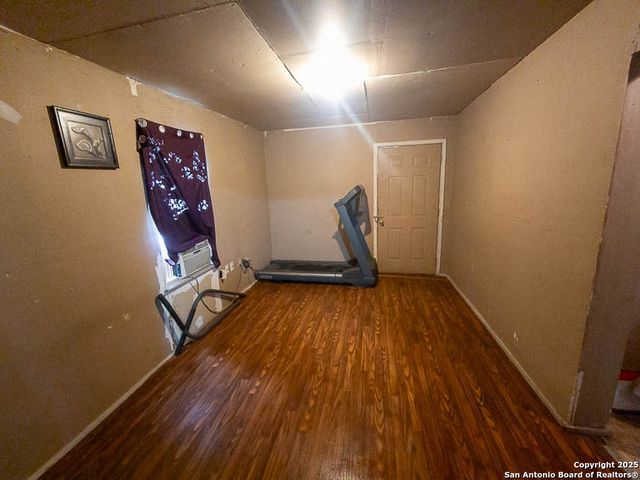 343 Bocawood Dr, Poteet, TX 78065