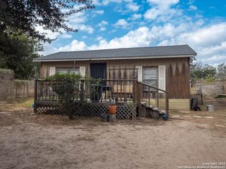 343 Bocawood Dr, Poteet, TX 78065