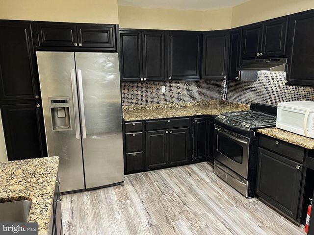 11321 COLLEGE VIEW DR, Silver Spring, MD 20902