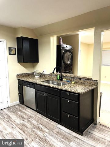 11321 COLLEGE VIEW DR, Silver Spring, MD 20902