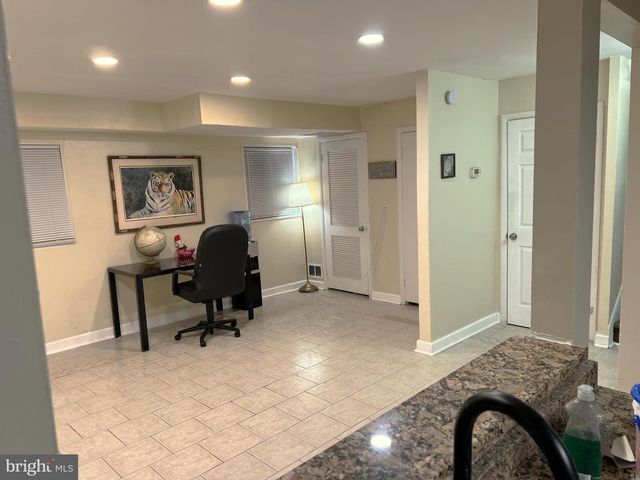 11321 COLLEGE VIEW DR, Silver Spring, MD 20902