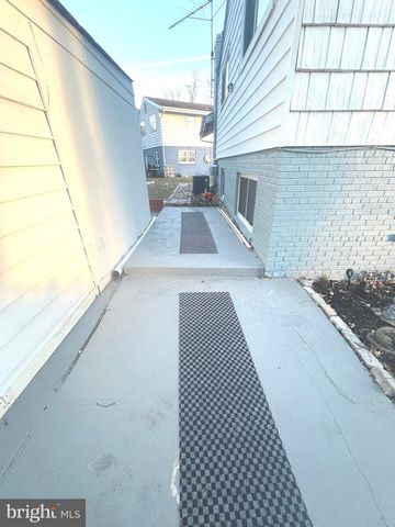 11321 COLLEGE VIEW DR, Silver Spring, MD 20902