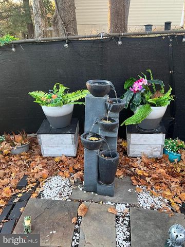 11321 COLLEGE VIEW DR, Silver Spring, MD 20902