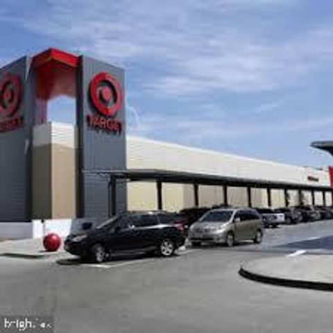 11321 COLLEGE VIEW DR, Silver Spring, MD 20902