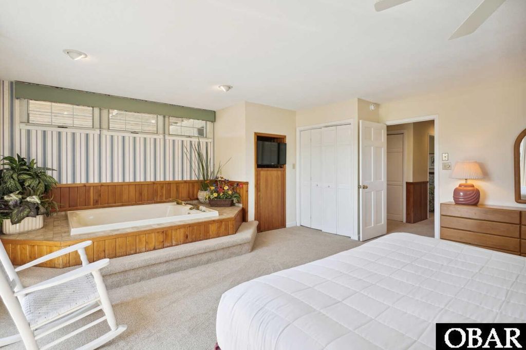 Image 31 of property listing at 108 Ships Watch Drive Unit: Lot 4, Duck, NC 27949