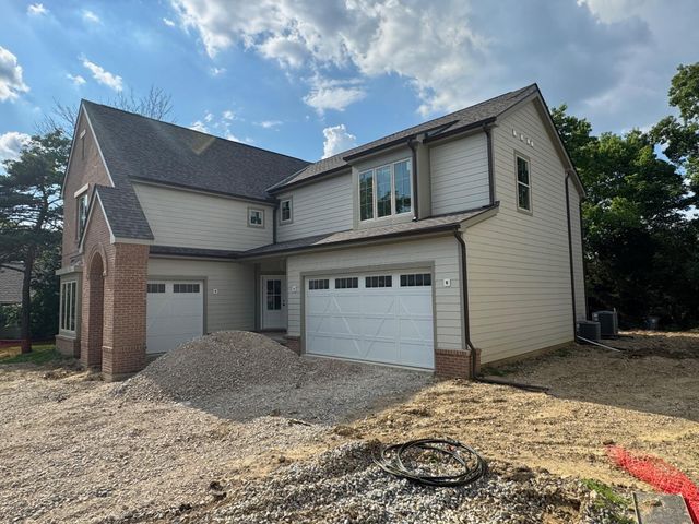 2450 Sandover Road, Columbus, OH 43220