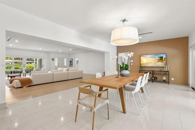 641 Island Road 0, Miami, FL 33137
