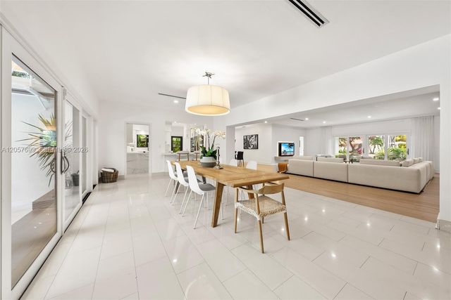 641 Island Road 0, Miami, FL 33137