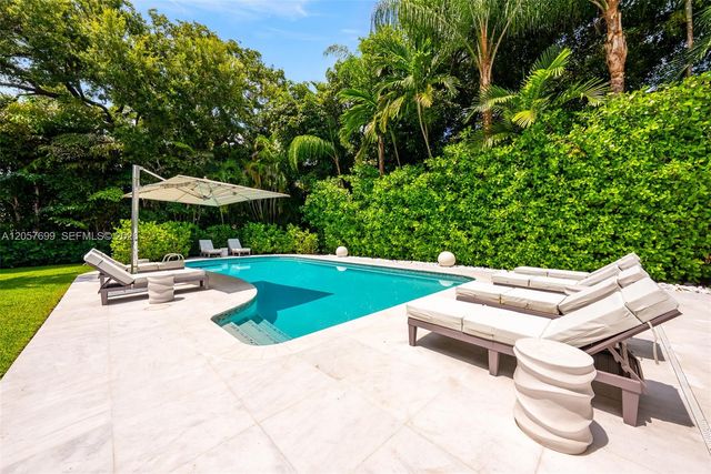 641 Island Road 0, Miami, FL 33137
