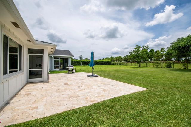 889 Wandering Willow Way, Loxahatchee, FL 33470