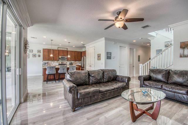 889 Wandering Willow Way, Loxahatchee, FL 33470