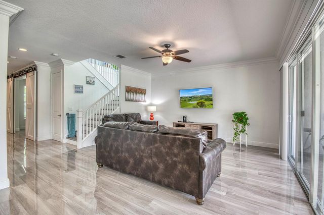 889 Wandering Willow Way, Loxahatchee, FL 33470