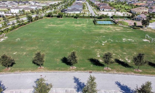 889 Wandering Willow Way, Loxahatchee, FL 33470