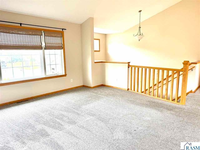 608 Colodoro Lane, Eagle Lake, MN 56024