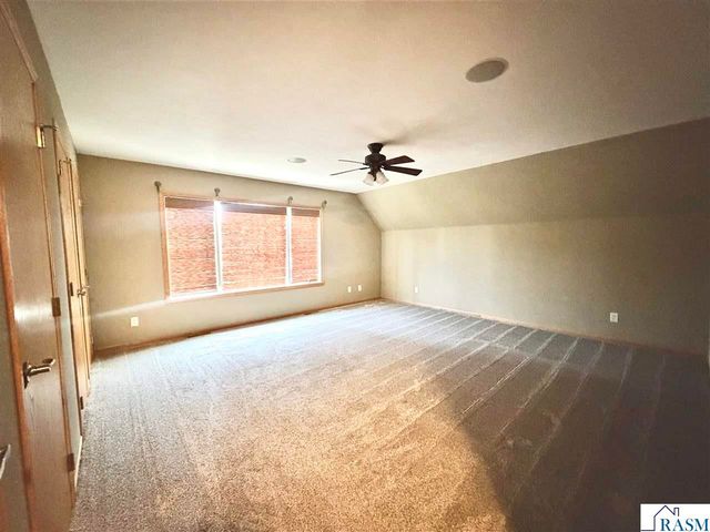 608 Colodoro Lane, Eagle Lake, MN 56024