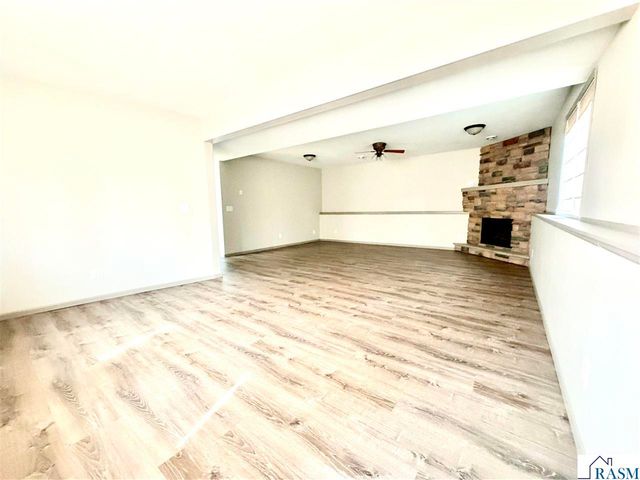 608 Colodoro Lane, Eagle Lake, MN 56024