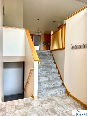 608 Colodoro Lane, Eagle Lake, MN 56024