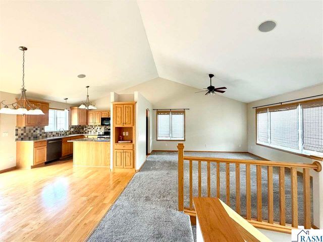 608 Colodoro Lane, Eagle Lake, MN 56024