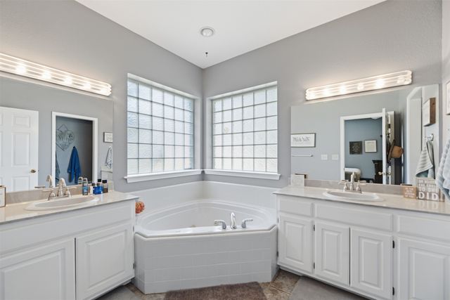 5082 W 165th Street North, Skiatook, OK 74070