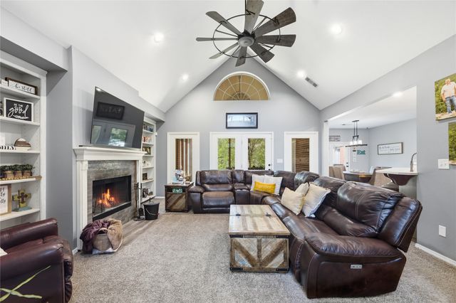 5082 W 165th Street North, Skiatook, OK 74070