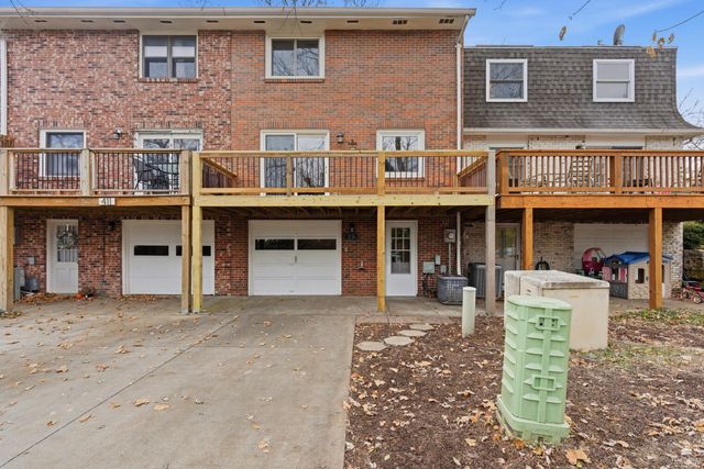 413 Timberwick Place, Manhattan, KS 66503