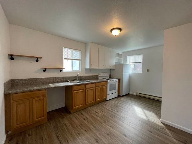 3018 E Olympic Ave, Spokane, WA 99217