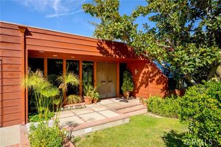 3275 Buckingham Road, Glendale, CA 91206