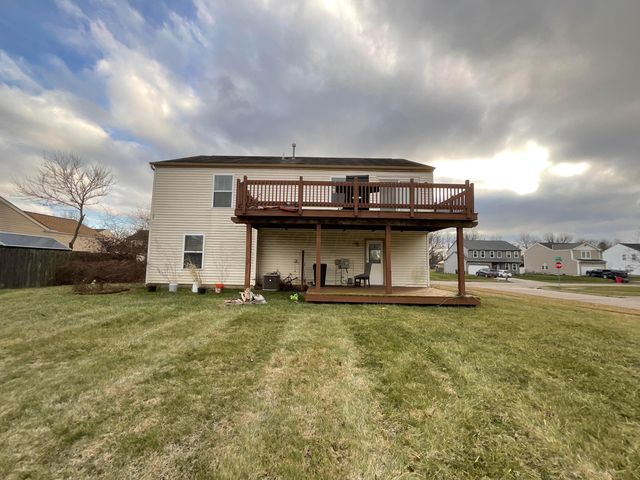 242 Monarch Drive, Pataskala, OH 43062