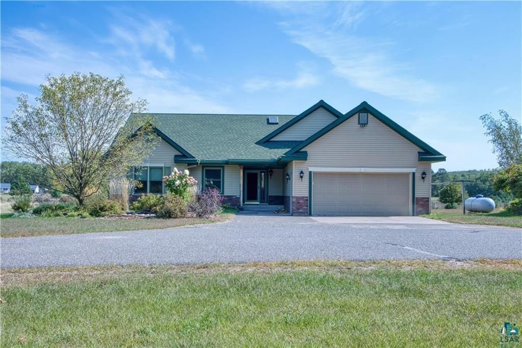 9018 N Anderson Rd, Hayward, WI 54843