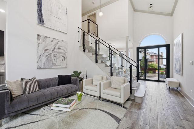 208 Harbor Landing Drive, Rockwall, TX 75032