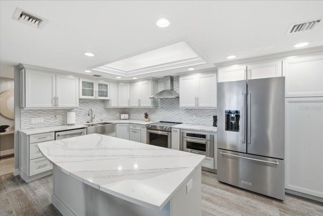 1501 GULF BOULEVARD 308, Clearwater Beach, FL 33767