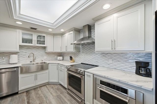 1501 GULF BOULEVARD 308, Clearwater Beach, FL 33767