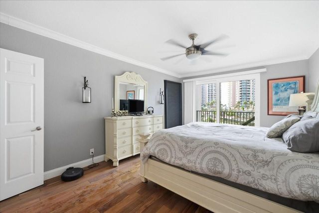 1501 GULF BOULEVARD 308, Clearwater Beach, FL 33767