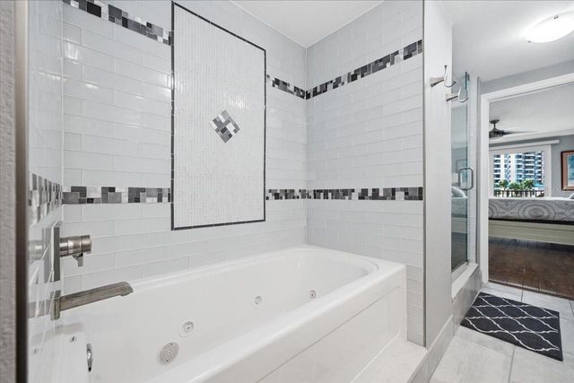 1501 GULF BOULEVARD 308, Clearwater Beach, FL 33767