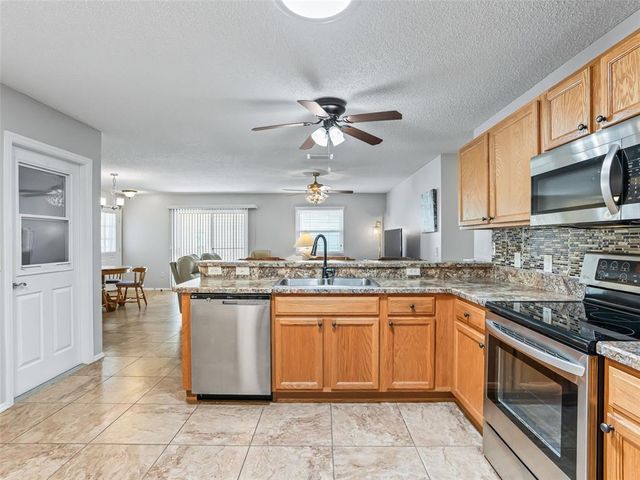 3657 CAMBRIA CIRCLE, The Villages, FL 32162