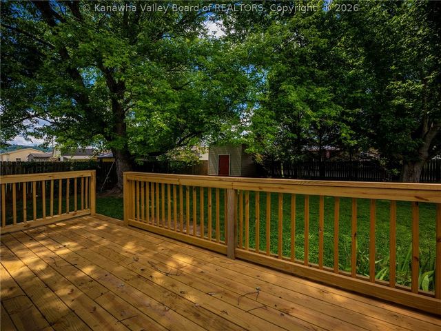 54 Corey Drive, Poca, WV 25159