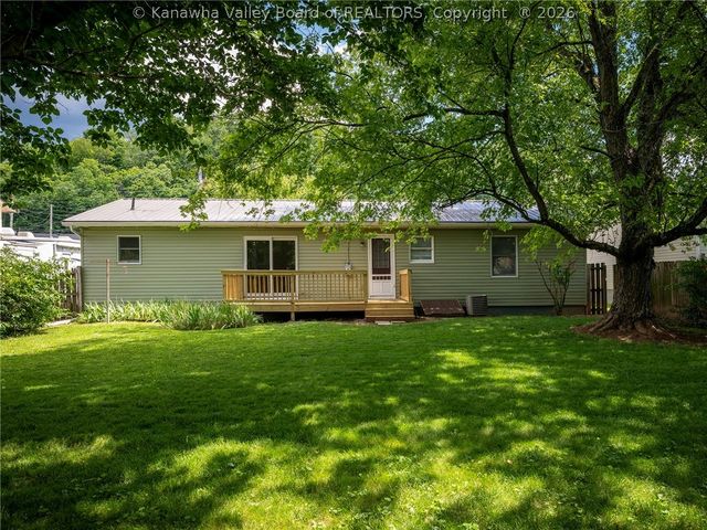 54 Corey Drive, Poca, WV 25159