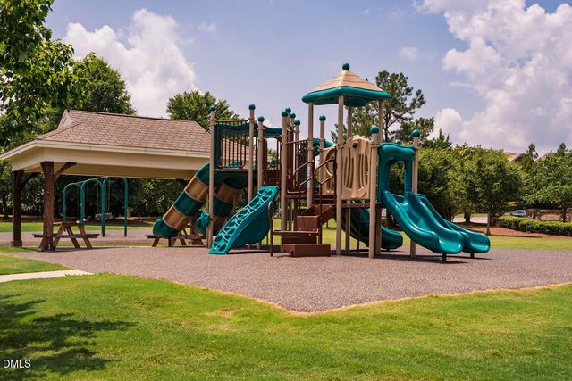 453 Sandy Whispers Place, Cary, NC 27519