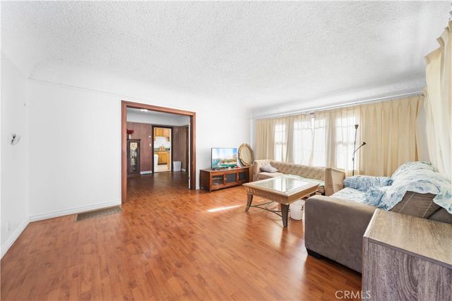 266 N Wilson Avenue, Pasadena, CA 91106