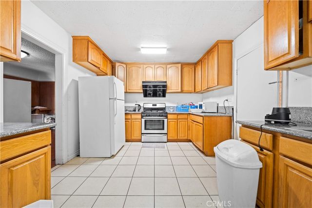 266 N Wilson Avenue, Pasadena, CA 91106