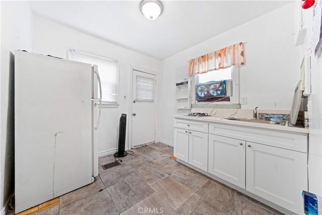 266 N Wilson Avenue, Pasadena, CA 91106