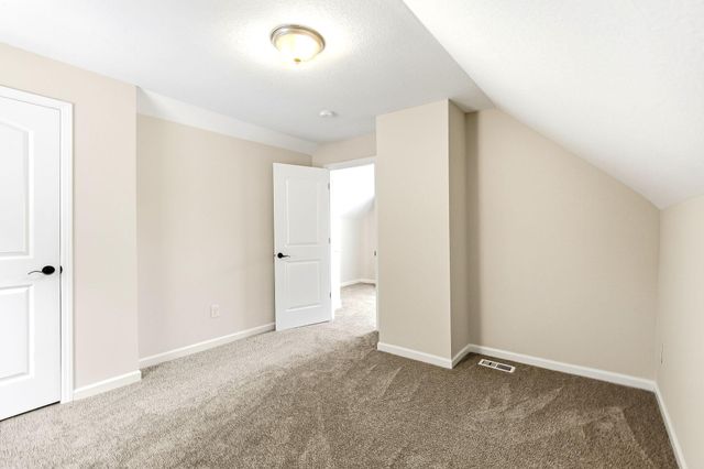941 Cypress Street, Saint Paul, MN 55106