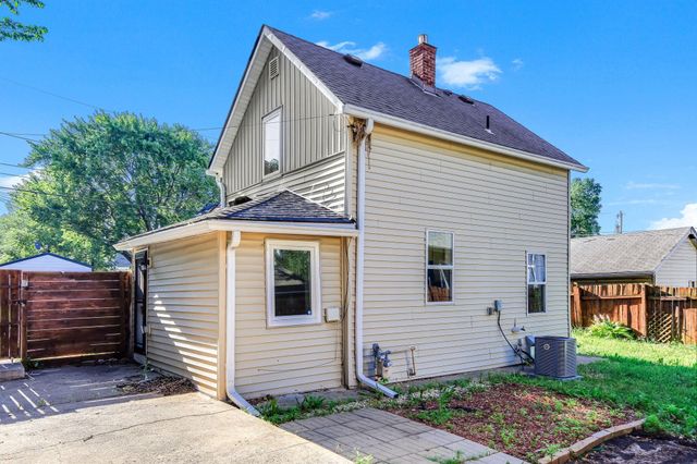 941 Cypress Street, Saint Paul, MN 55106