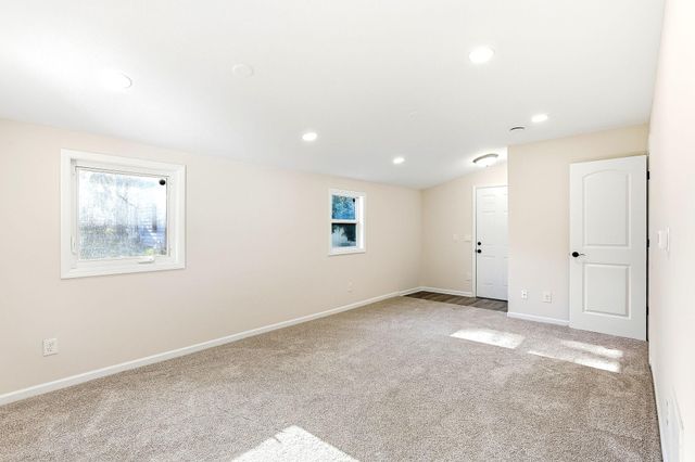 941 Cypress Street, Saint Paul, MN 55106