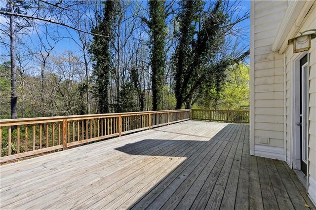 201 Colony Springs Drive, Woodstock, GA 30188