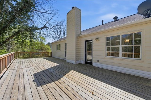 201 Colony Springs Drive, Woodstock, GA 30188