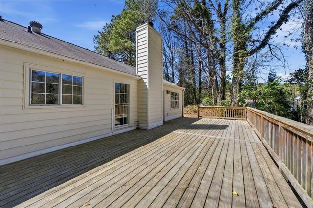 201 Colony Springs Drive, Woodstock, GA 30188