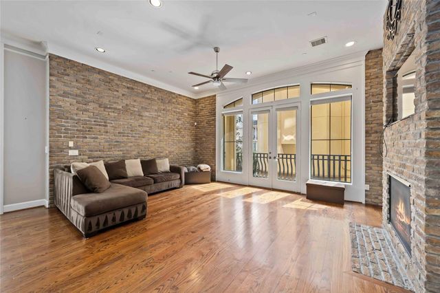 328 Bomar Street, Houston, TX 77006