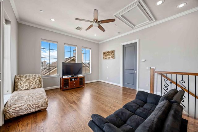 328 Bomar Street, Houston, TX 77006